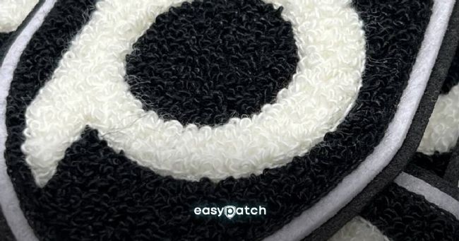 Universitetets chenillelapper til din jakke